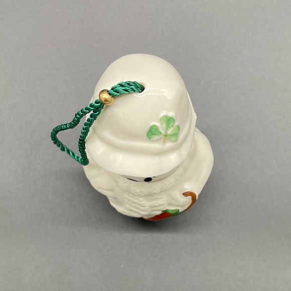 Belleek 2009 Annual Snowmen Snowman with Umbrella Bell Christmas Tree Ornament - Picture 11 of 15